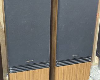 VINTAGE KENWOOD FLOOR SPEAKERS