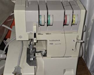 HOBBYLOCK SEWING MACHINE
