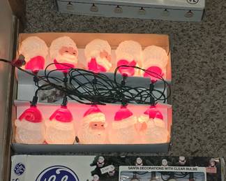 VINTAGE BLOW MOLD SANTA LIGHTS