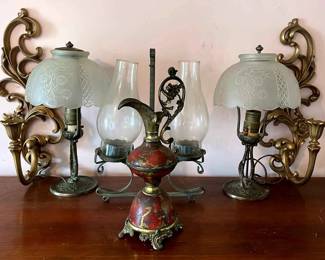 Vintage Victorian Ewer Urn Lamp, 2 Vtg Table Metal Lamps With Glass Shade, Vtg Candle Holders