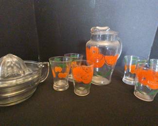 Vintage Glass Pitcher And 6 Cups Orange And Leaf Design, Glass Citrus Juicer
