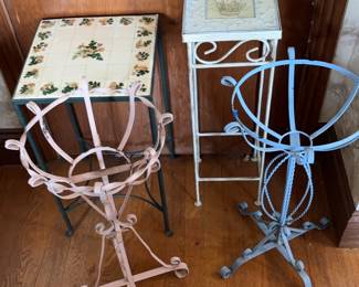 4 Plant Stands