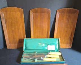 vintage Regent Peeredge Sheffield Stainless carving set, 4 Wpod Serving Trays