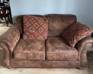 Nice Loveseat matches couch