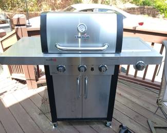 Char grill gas grill