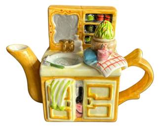 Vintage Fitz Floyd Gift Gallery Teapot