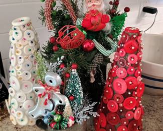 The cutest selection of Christmas I have had and a very long time. Still unboxing more to come!!!