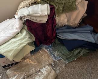 misc tablecloths
