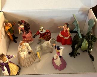 figurines