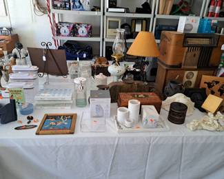 ANTIQUE RADIOS, LAMPS, SCONCES, HOME SUPPLIES