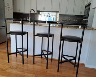 MODERN DESIGN BAR STOOLS