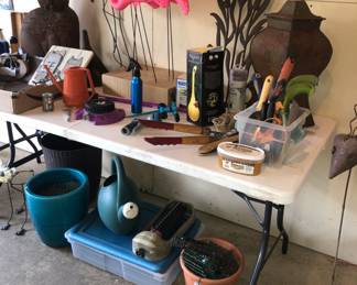 Really cool Garden Art and garden supplies.