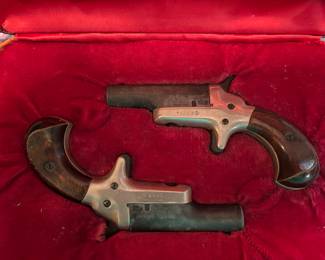 Colt derringers