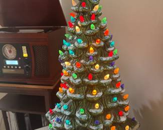 Vintage Ceramic Music Box Christmas Tree