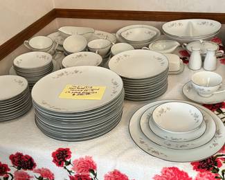 Service for 12 Notitake with service pieces!
