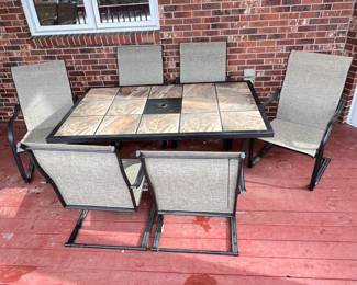 Outdoor dining set