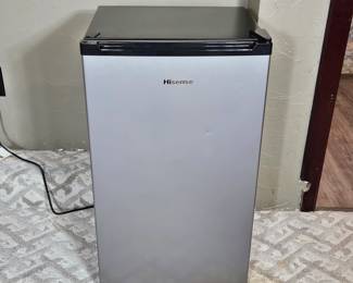 Hisense Mini Fridge - Compact and Functional.