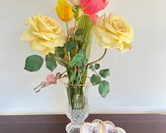 CRISTAL D'ARQUES DURAND Longchamp Crystal Footed Flower Vase with Faux Flowers and Heart Shaped Photo Frame