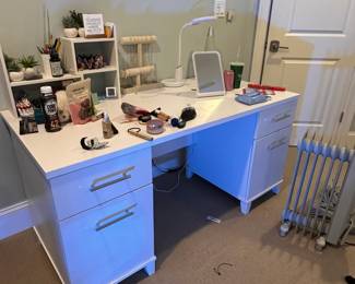 Spacious four drawer desk