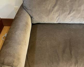 closer view of the fabric.