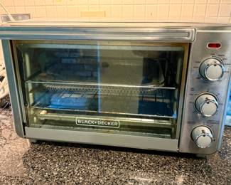 Black and Decker Four Slice Crisp N Bake Air Fry Toaster Oven
