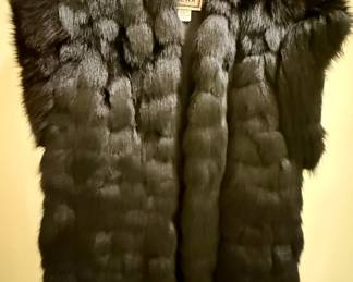 Dena fox fur vest
