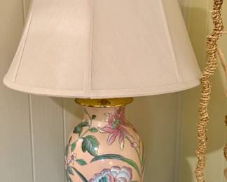 Floral Design Ginger Jar Table Lamp