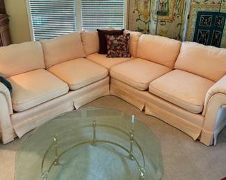 Hickory Kay Lynn Sectional Sofa