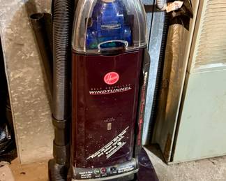 Hoover Self Propelled Wind Tunnel Upright Vacuum