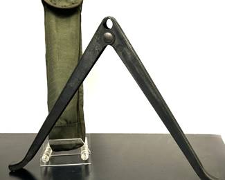 Vintage US Military M14 bipod stand and case
