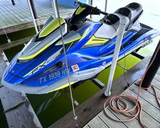2020 Yamaha Wave Runner Model FX cruiser 1800 SVHO with 14.8 trip hours, 14.3 engine hours. There is no trailer.