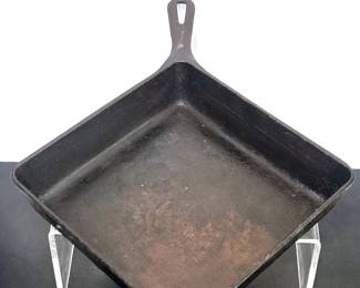 Antique Griswold Cast Iron Square Fry Skillet