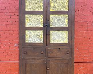 Antique pie safe hutch from the 1850s that would have been crafted by hand by a local regional cabinet maker where as pie safes of the late 19th century were mostly made by a furniture factory.