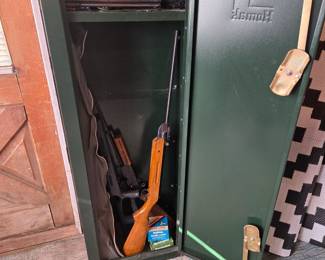All guns will be locked in the safe you have to ask Jim to see them