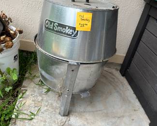 SMOKER