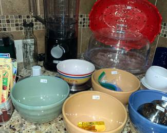 POTTERY MIXING BOWLS