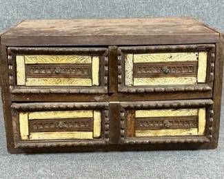 Wood box with 3 drawers