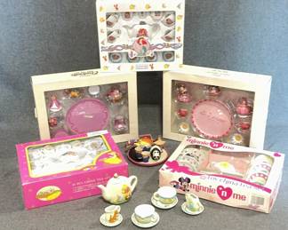 7 Sets of Tea Sets