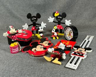Disney's Mickey & Minnie Mouse Collectibles