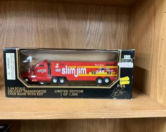 1995 Racing Champions David Green's #44 Slim Jim Racing Team Die Cast Transporter Coin Bank w/Key