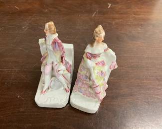 Porcelain Colonial Couple Figurines or Bookends
