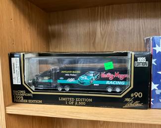 Die Cast 1995 Racing Champions Premier Edition #90 Mike Wallace Transporter Truck