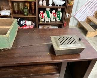 Vintage Popcorn Popper