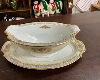 Noritake Camelot Gravy Boat w/Underplate