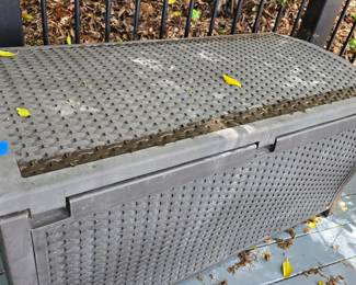 Outdoor 150 GAL cushion holder.