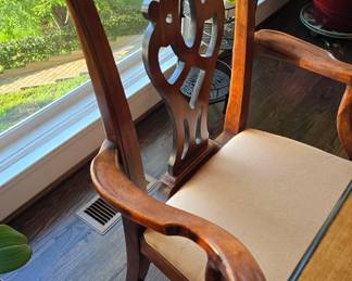 2 Arm Chairs ;8 side chairs