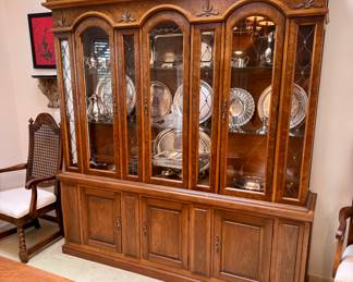 Italian Tuscan style hutch…be still my ❤️