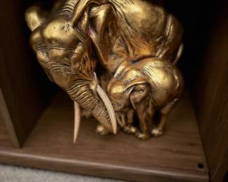 Guido Cacciapuoti Elephants Mother and Baby Sculpture Italy Gold Gilt Statue
