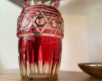 ART DECO RUBY RED Amberina CUT CRYSTAL VASE VAL SAINT LAMBERT BY JOSEPH SIMON BELGIUM