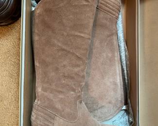 Ladies boots